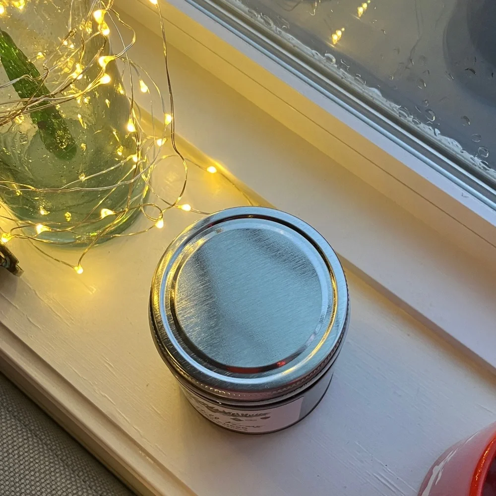 Oak Hill Farms Soy Candle MSRP $22 Orange Peel, Cinnamon, Lemon, Apple Cider